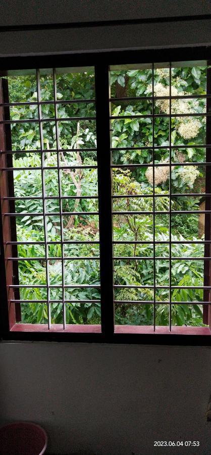 Floral Homestay Thekkady Kültér fotó